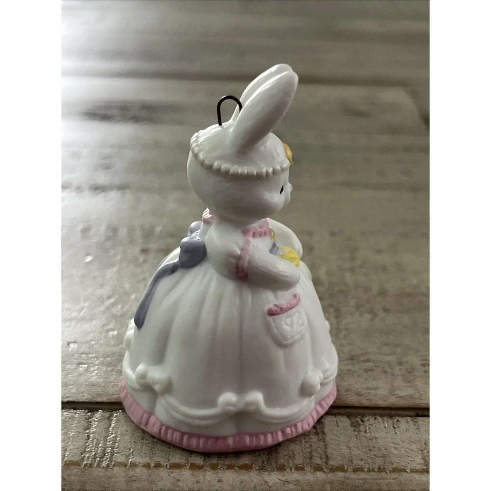 Hallmark Vintage Easter Ornaments Bells 1991 Lovely Lamb & 1992‎ Belle Bunny